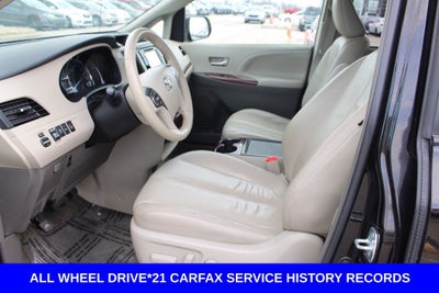 2014 Toyota Sienna XLE 7 Passenger