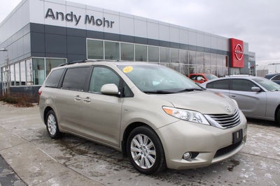 2017 Toyota Sienna XLE Premium 7 Passenger