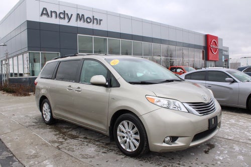 2017 Toyota Sienna XLE Premium 7 Passenger