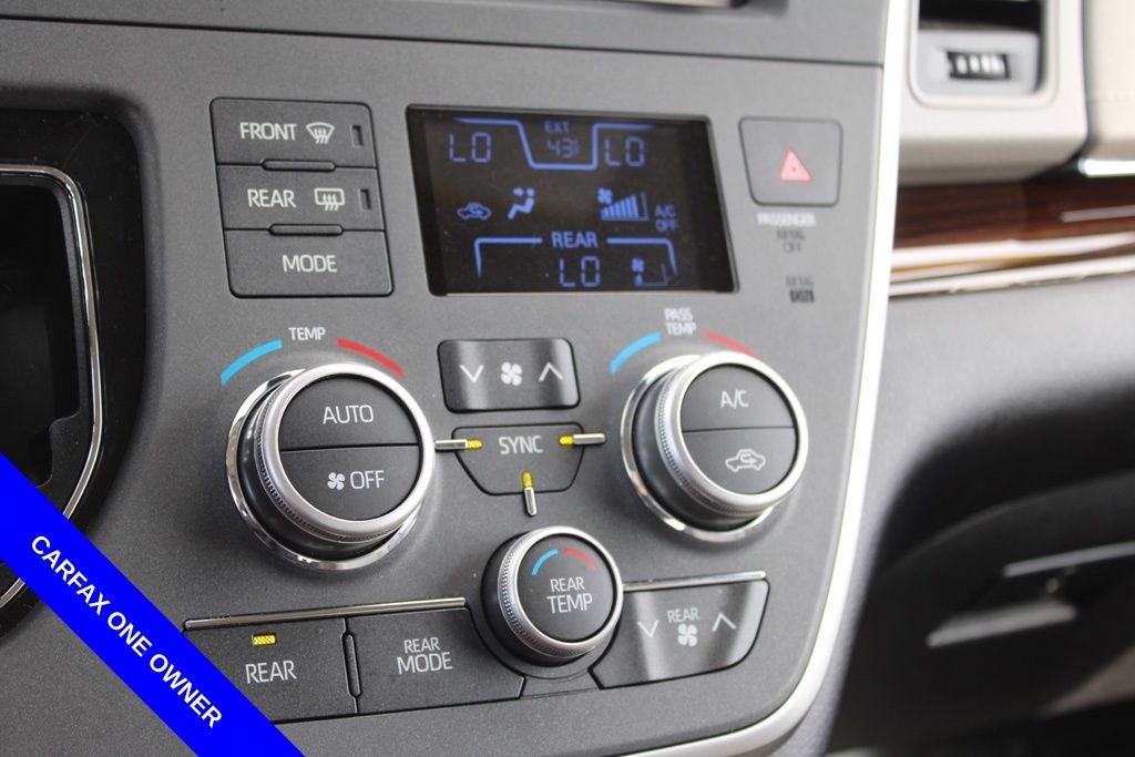 2020 Toyota Sienna Limited Premium 7 Passenger