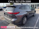 2022 Toyota Highlander Hybrid Platinum