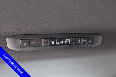 2025 Toyota Sienna Platinum 7 Passenger