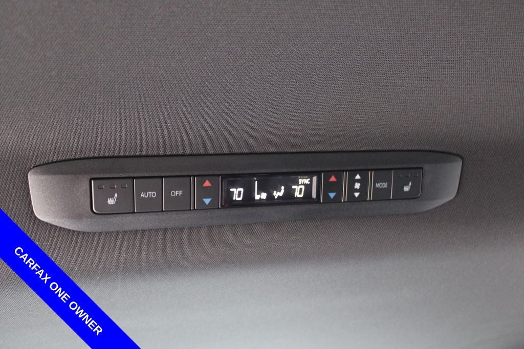 2025 Toyota Sienna Platinum 7 Passenger