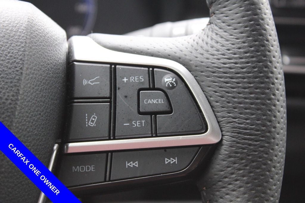 2025 Toyota Sienna Platinum 7 Passenger