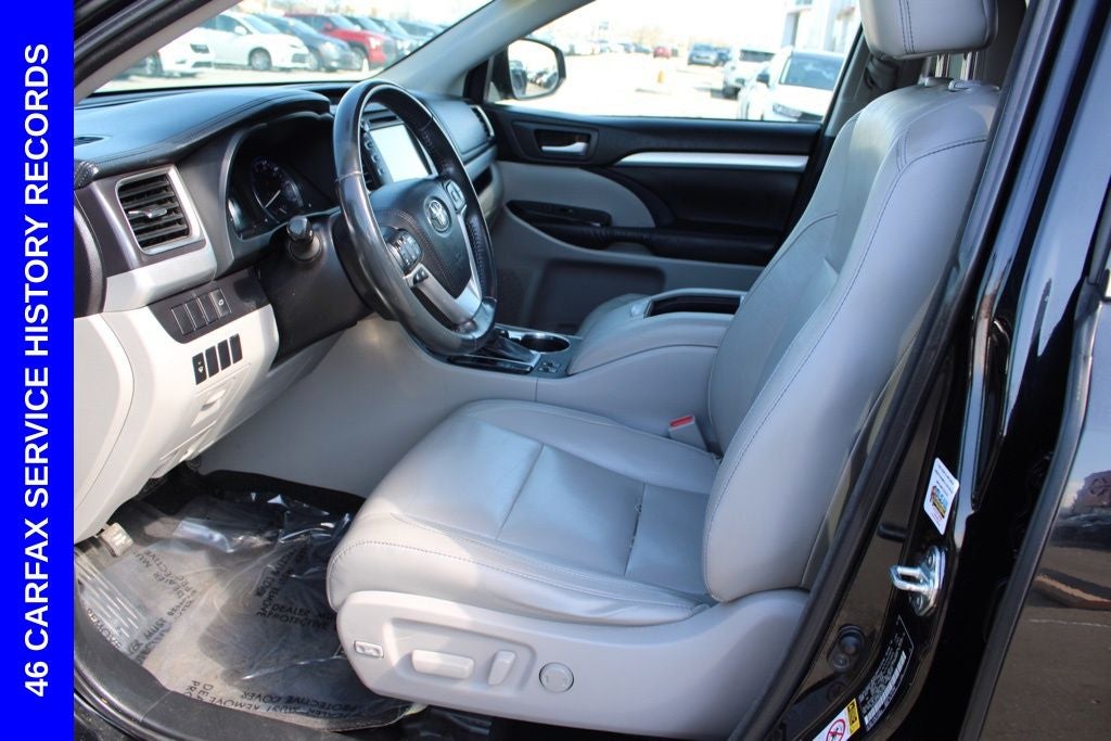 2016 Toyota Highlander XLE V6