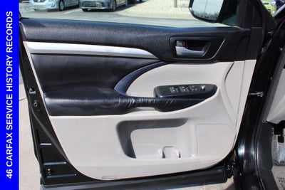 2016 Toyota Highlander XLE V6