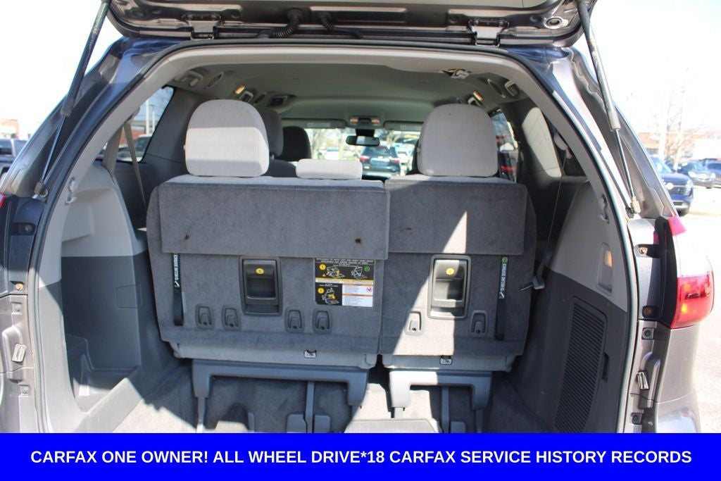 2018 Toyota Sienna LE 7 Passenger