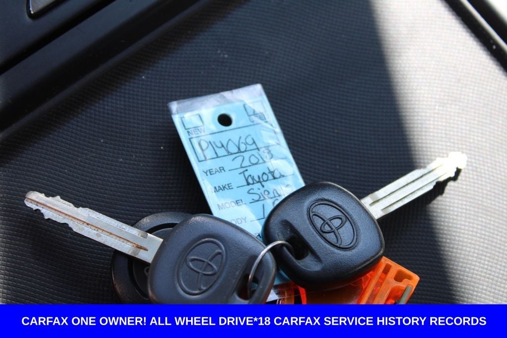 2018 Toyota Sienna LE 7 Passenger