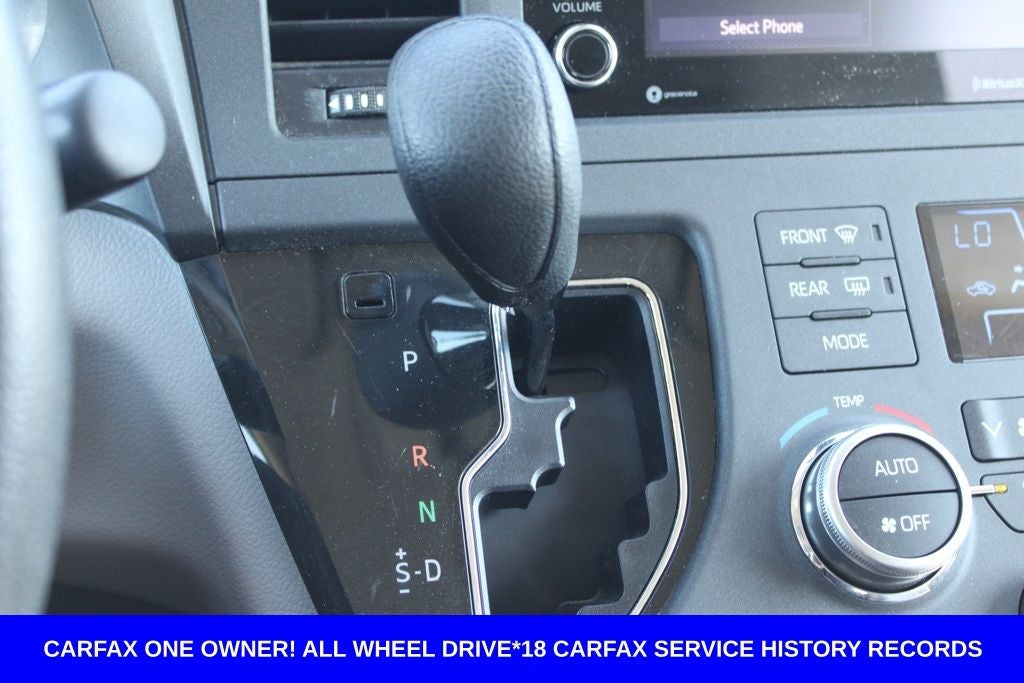 2018 Toyota Sienna LE 7 Passenger