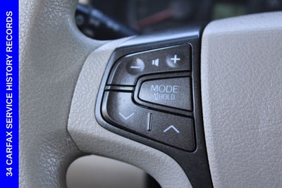 2013 Toyota Sienna LE 8 Passenger