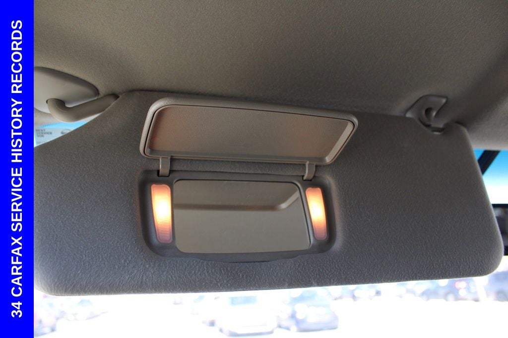 2013 Toyota Sienna LE 8 Passenger