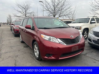 2013 Toyota Sienna LE 8 Passenger