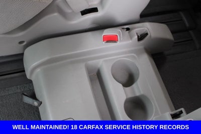 2014 Toyota Sienna LE 8 Passenger