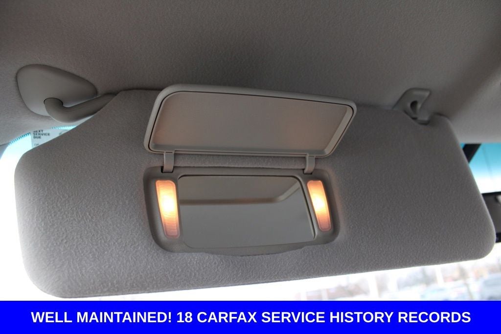 2014 Toyota Sienna LE 8 Passenger