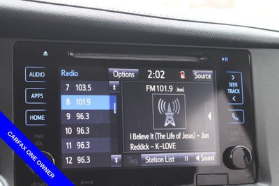 2017 Toyota Sienna SE Premium 8 Passenger