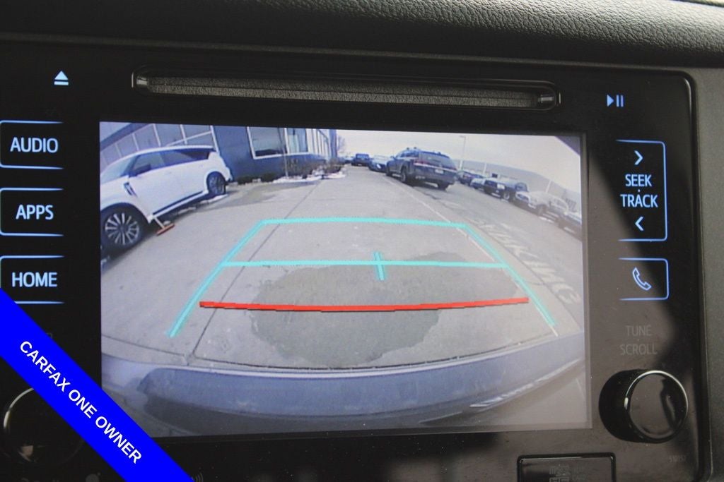 2017 Toyota Sienna SE Premium 8 Passenger