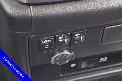 2017 Toyota Sienna SE Premium 8 Passenger