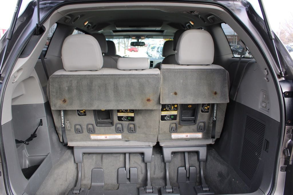 2015 Toyota Sienna XLE Premium 8 Passenger