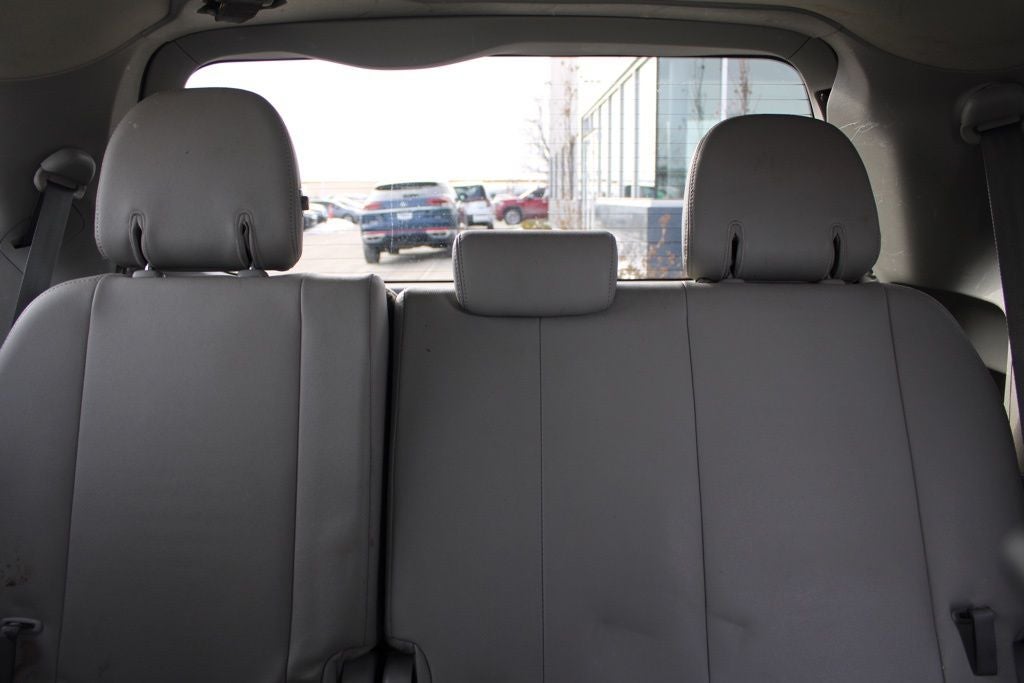 2015 Toyota Sienna XLE Premium 8 Passenger