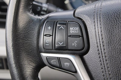 2015 Toyota Sienna XLE Premium 8 Passenger