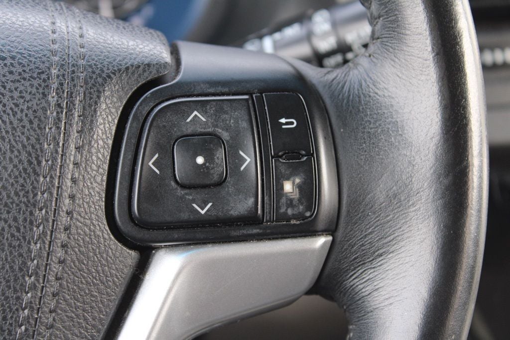 2015 Toyota Sienna XLE Premium 8 Passenger