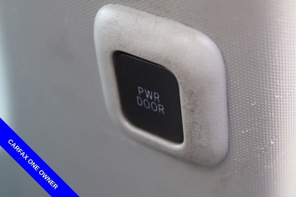 2015 Toyota Sienna XLE 8 Passenger