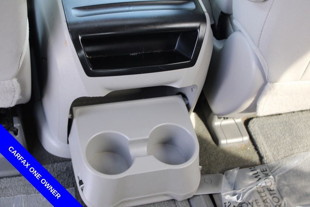 2015 Toyota Sienna XLE 8 Passenger