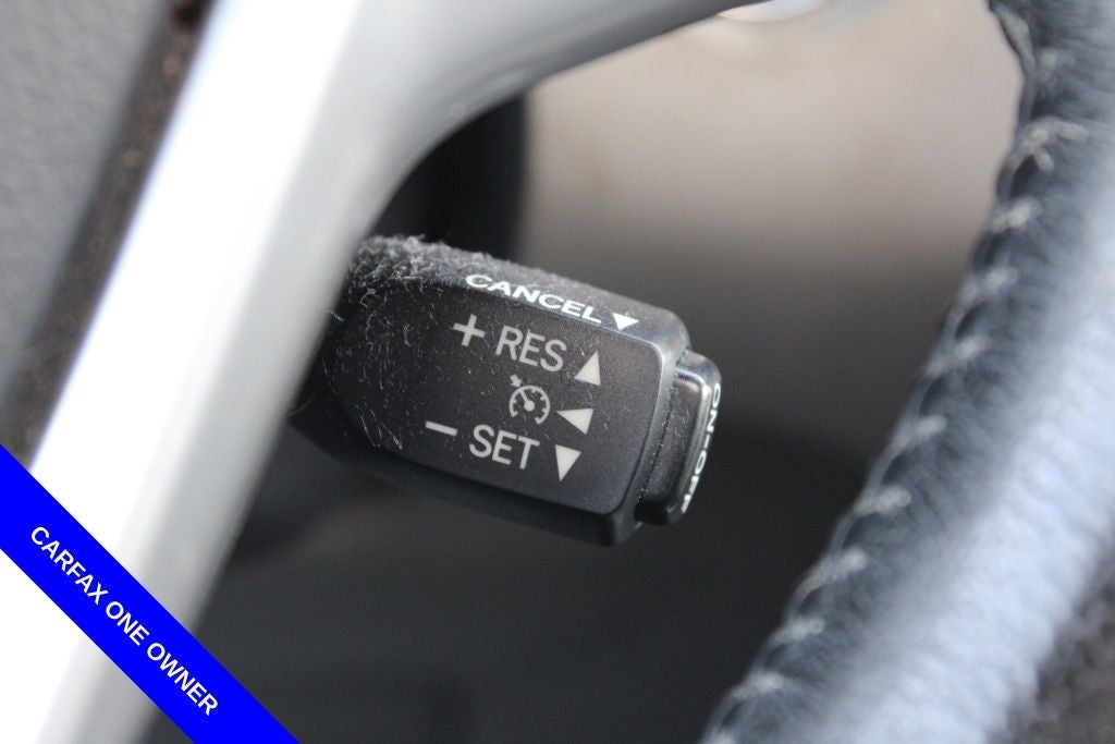 2015 Toyota Sienna XLE 8 Passenger