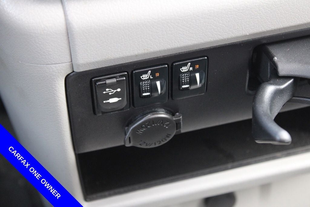 2015 Toyota Sienna XLE 8 Passenger