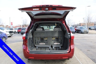 2015 Toyota Sienna XLE 8 Passenger