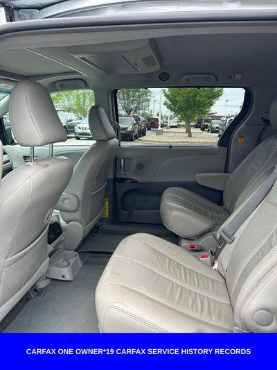 2014 Toyota Sienna XLE 8 Passenger