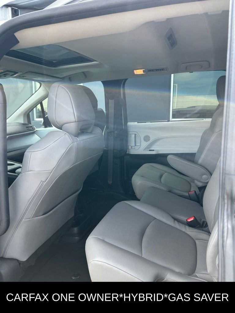 2025 Toyota Sienna XLE 8 Passenger