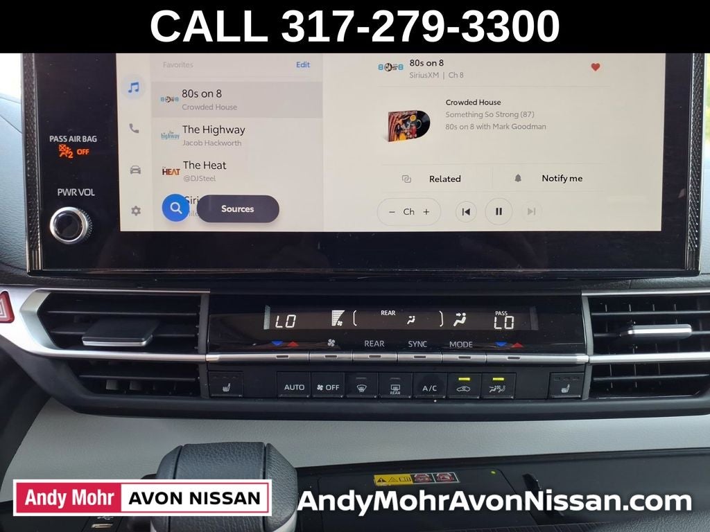2025 Toyota Sienna XLE 8 Passenger