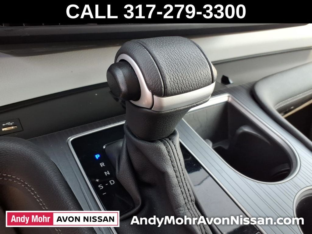 2025 Toyota Sienna XLE 8 Passenger