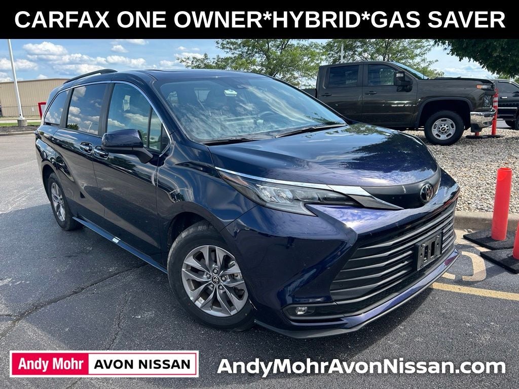 2026 Toyota Sienna XLE 8 Passenger