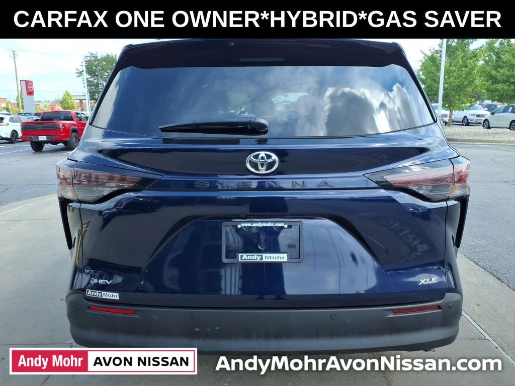 2026 Toyota Sienna XLE 8 Passenger