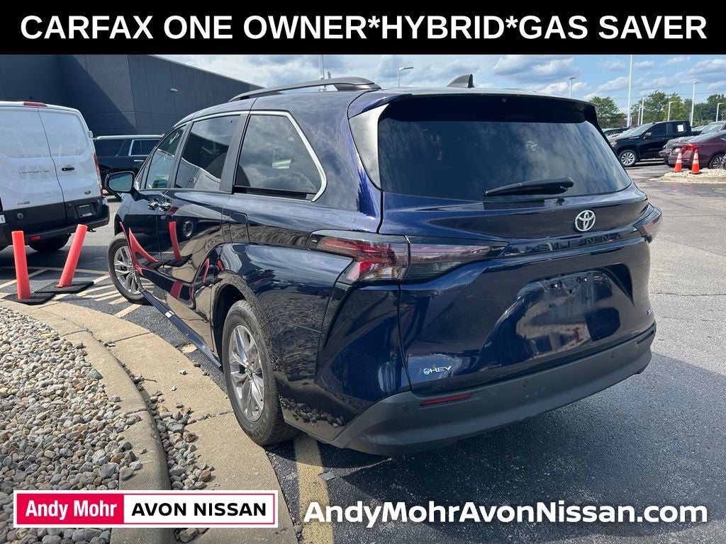 2026 Toyota Sienna XLE 8 Passenger