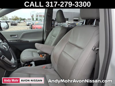 2017 Toyota Sienna XLE Premium 8 Passenger