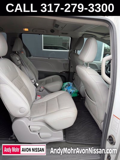 2017 Toyota Sienna XLE Premium 8 Passenger