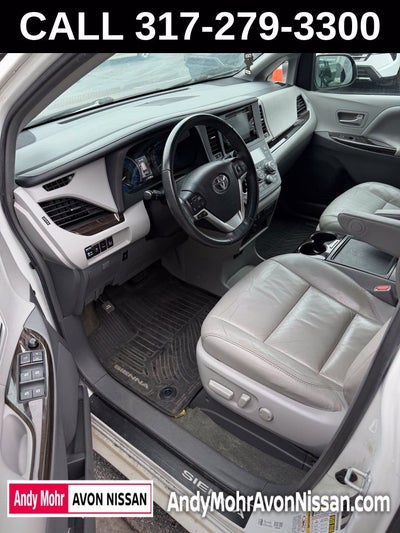2017 Toyota Sienna XLE Premium 8 Passenger
