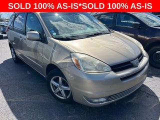 2004 Toyota Sienna XLE