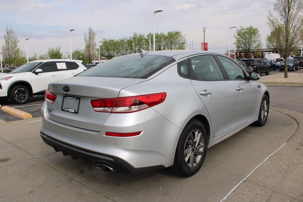 2020 Kia Optima LX