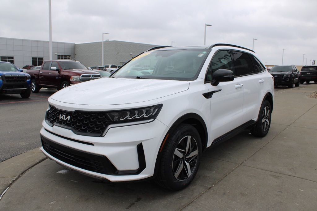 2022 Kia Sorento S