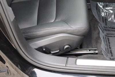 2024 Volvo S60 B5 Plus Dark Theme