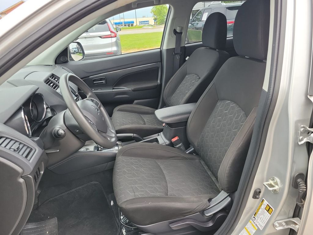 2020 Mitsubishi Outlander Sport 2.0 ES