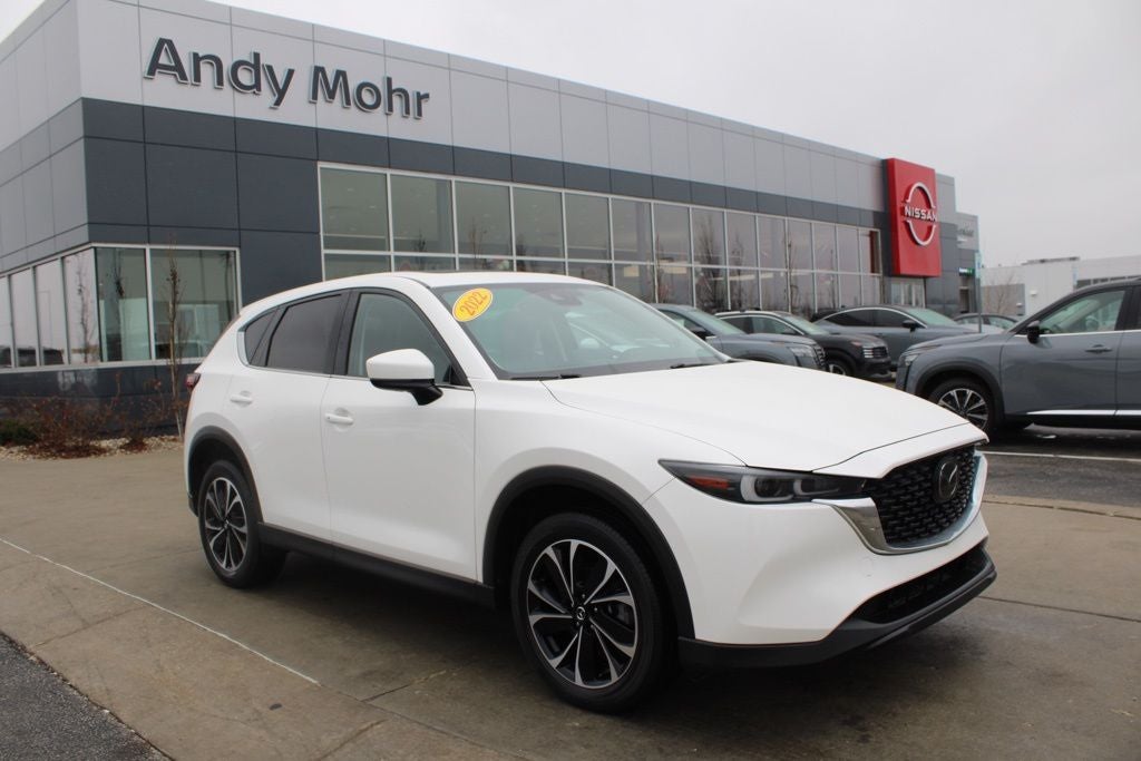 2022 Mazda CX-5 S Premium package