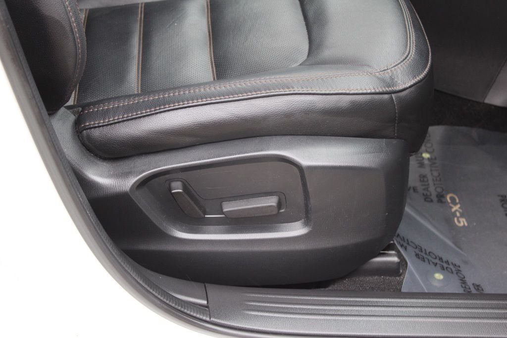 2022 Mazda Mazda CX-5 2.5 S Premium Package