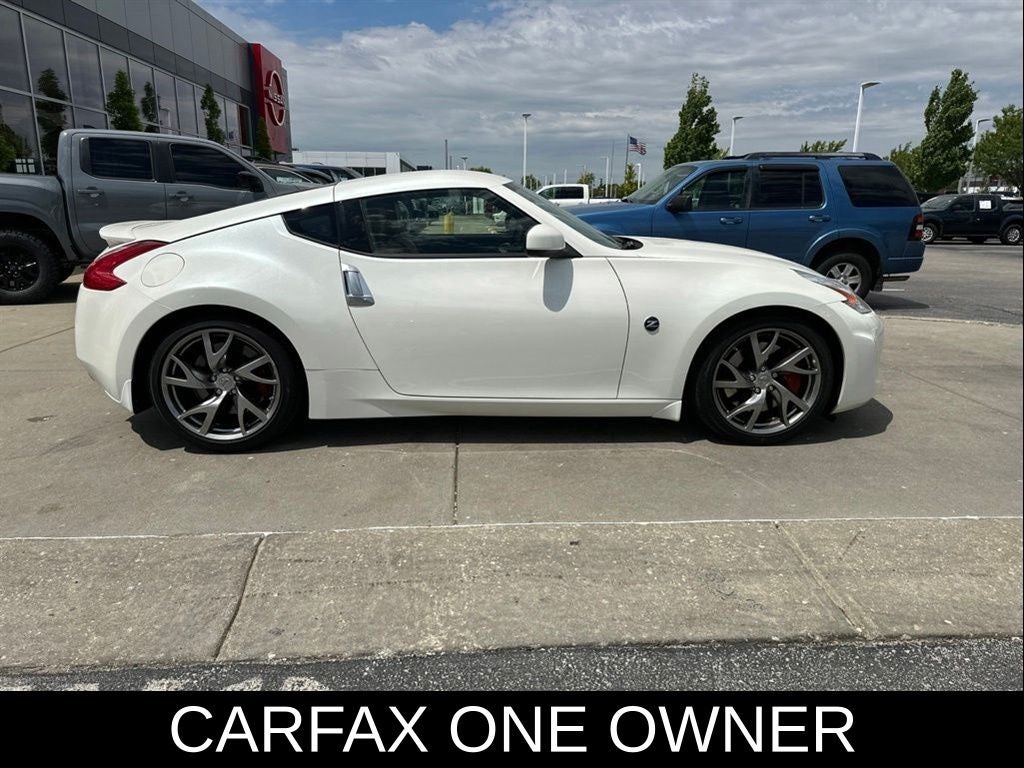 2016 Nissan 370Z Sport
