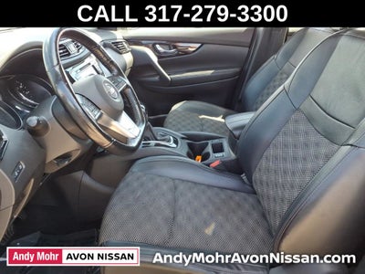 2022 Nissan Rogue Sport SV