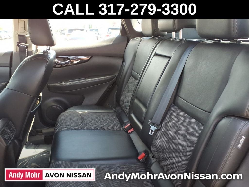 2022 Nissan Rogue Sport SV